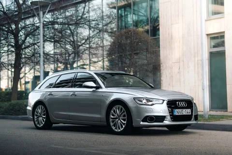 Audi A6 Avant használtautó fotózás külső fő kép