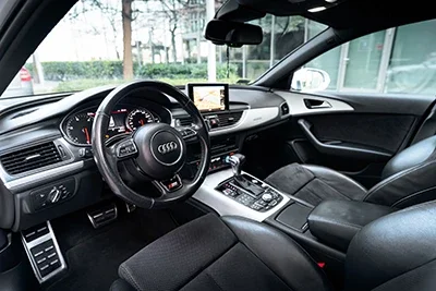 Audi A6 Avant beltérfotó hirdetéshez
