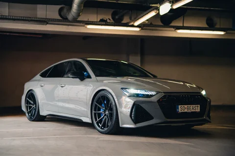 Audi RS7 Power Division Stage 4 1000 LE - nem mindennapi autó fotózás beltérben