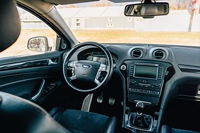 Ford Mondeo beltérfotó hirdetéshez