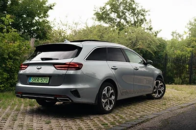 Kia Ceed SW második külső fotó hirdetéshez