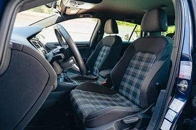 Volkswagen Golf GTE beltérfotó hirdetéshez